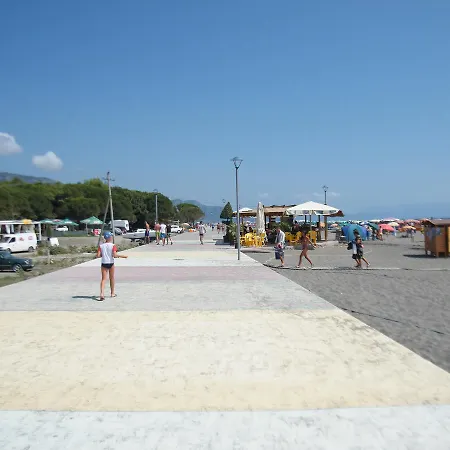 Aquarius 4* Velipojë