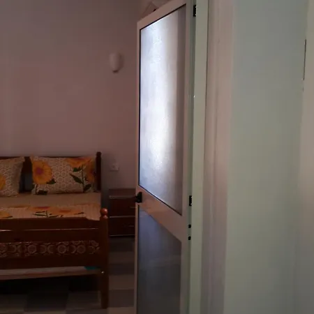 Aquarius מלון דירות 3*