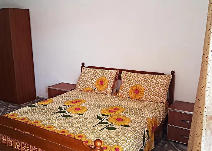 Aquarius Aparthotel Velipojë
