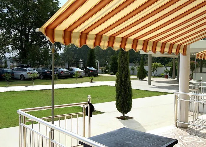 Aquarius Aparthotel Velipojë