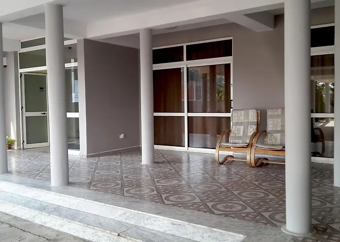 Aquarius Aparthotel 3*