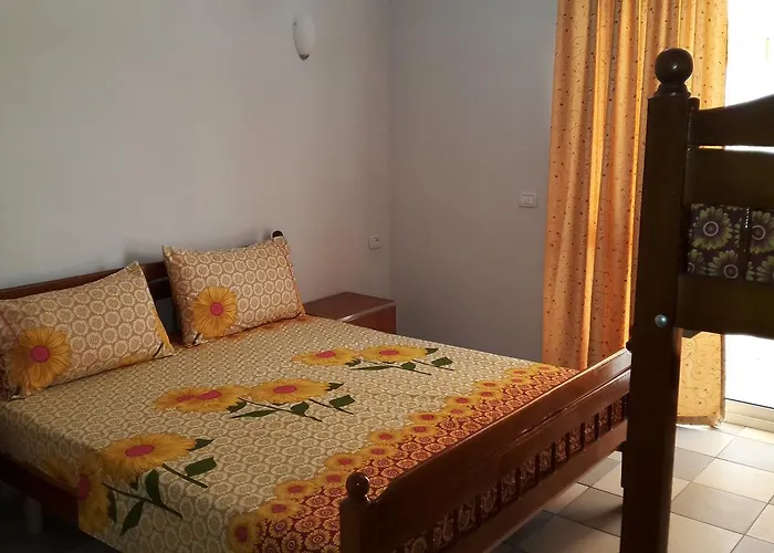 Aquarius Aparthotel Velipojë