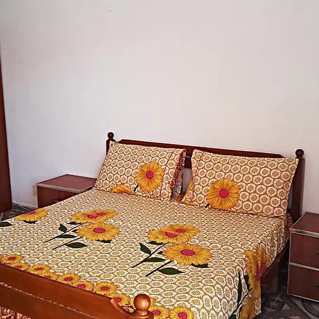 Aquarius Aparthotel Velipojë