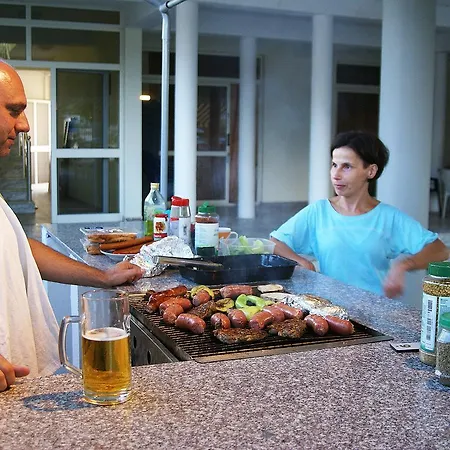 Aquarius 4* Velipojë